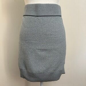 Club Monaco Knit Skirt Women L G Textured Geometric Print Mini Length